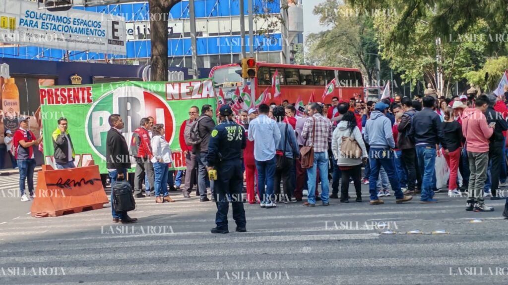 Marcha a favor de Alito Moreno en reforma / foto: La Silla Rota