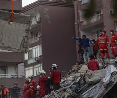Fuerte Terremoto de Magnitud 6.1 Sacude el Noroeste de Turquía: Edificios Derrumbados y Heridos en Balikesir