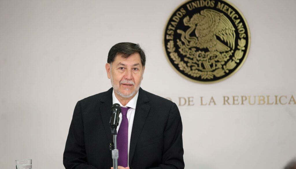 Legisladores de Oposición Califican como "el Peor" el Paso de Gerardo Fernández Noroña por la Presidencia del Senado