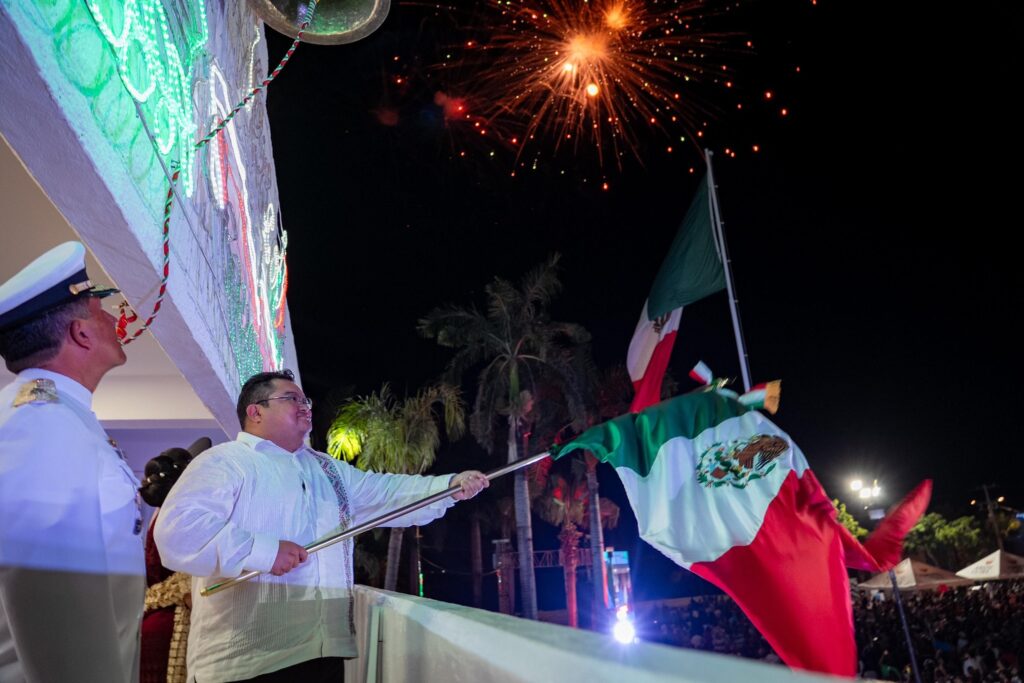 Polémica en Cozumel por el Uso de Pirotecnia Sonora en el Grito de Independencia 2025