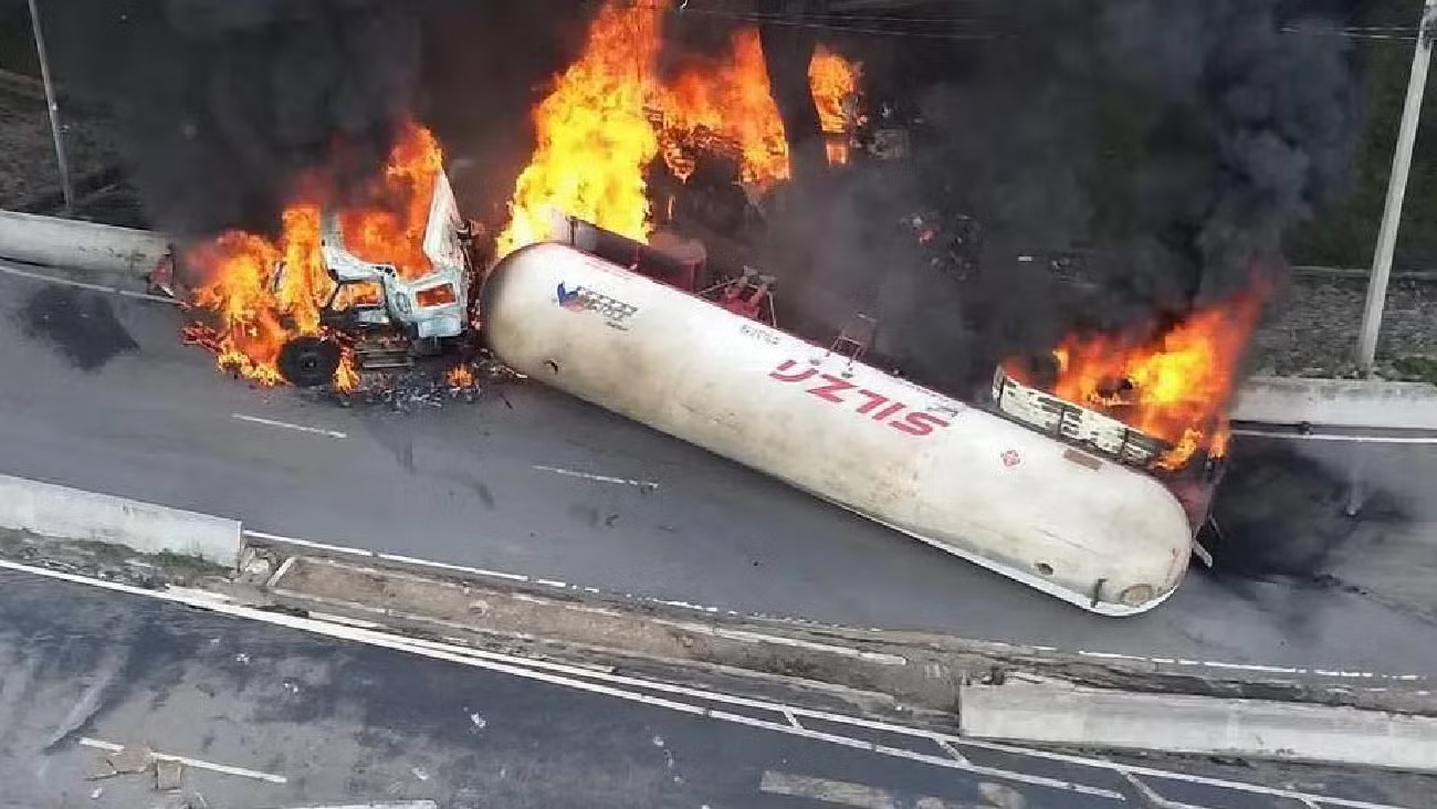 Explosión de Pipa de Gas en Iztapalapa: Una Tragedia que Deja 9 Fallecidos y Decenas de Heridos en la Ciudad de México